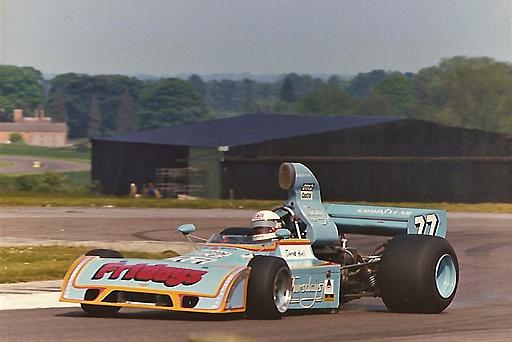 F5000 26.5.75 Derek Bell.jpg