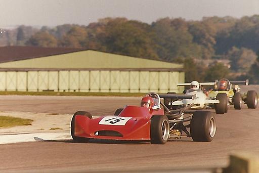 12.10.75 Thruxton Robin Strange 2 Mono.jpg