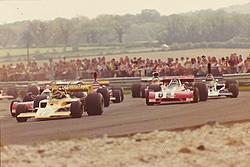 Thruxton 27.5.74 F5000 Start.jpg