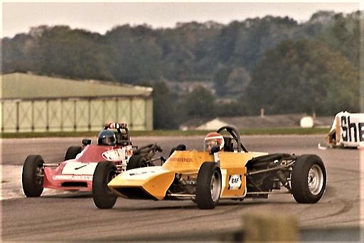 12.10.75 Thruxton Clive Power FFord.jpg